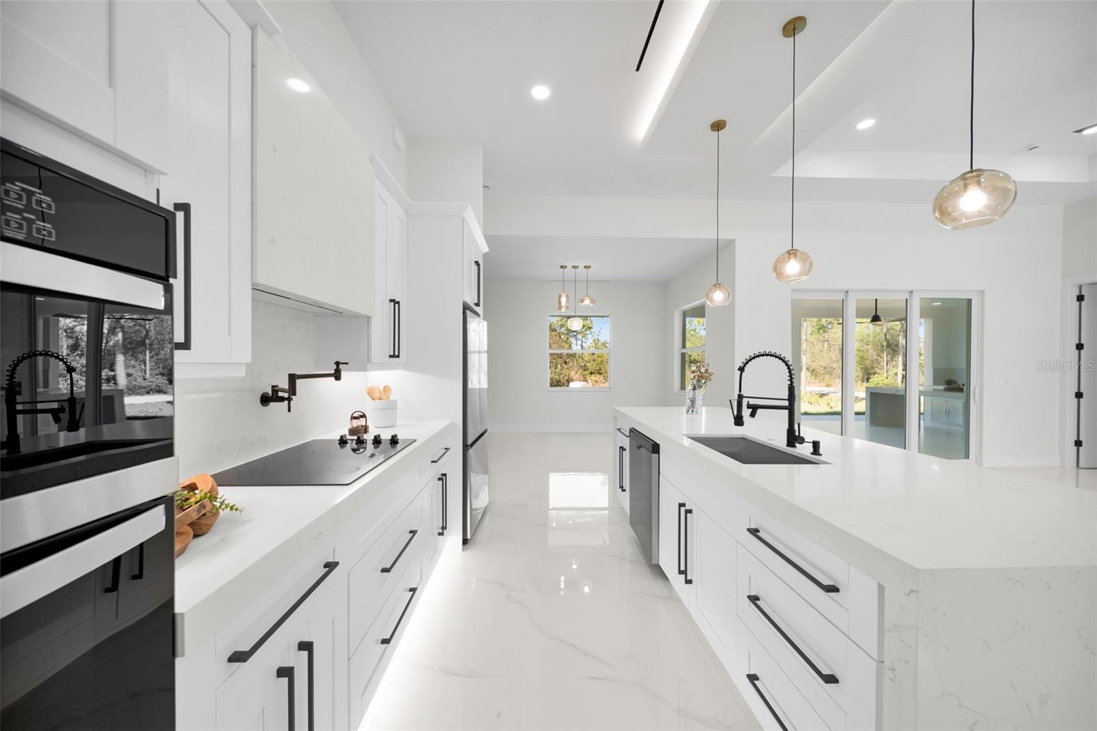 27376 NOTRE DAME BLVD, PUNTA GORDA, FL, 33955