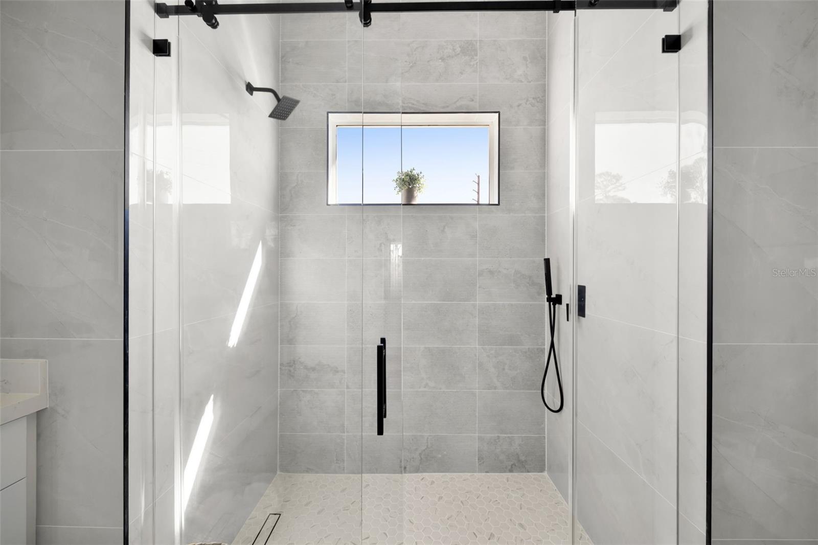 27376 NOTRE DAME BLVD, PUNTA GORDA, FL, 33955