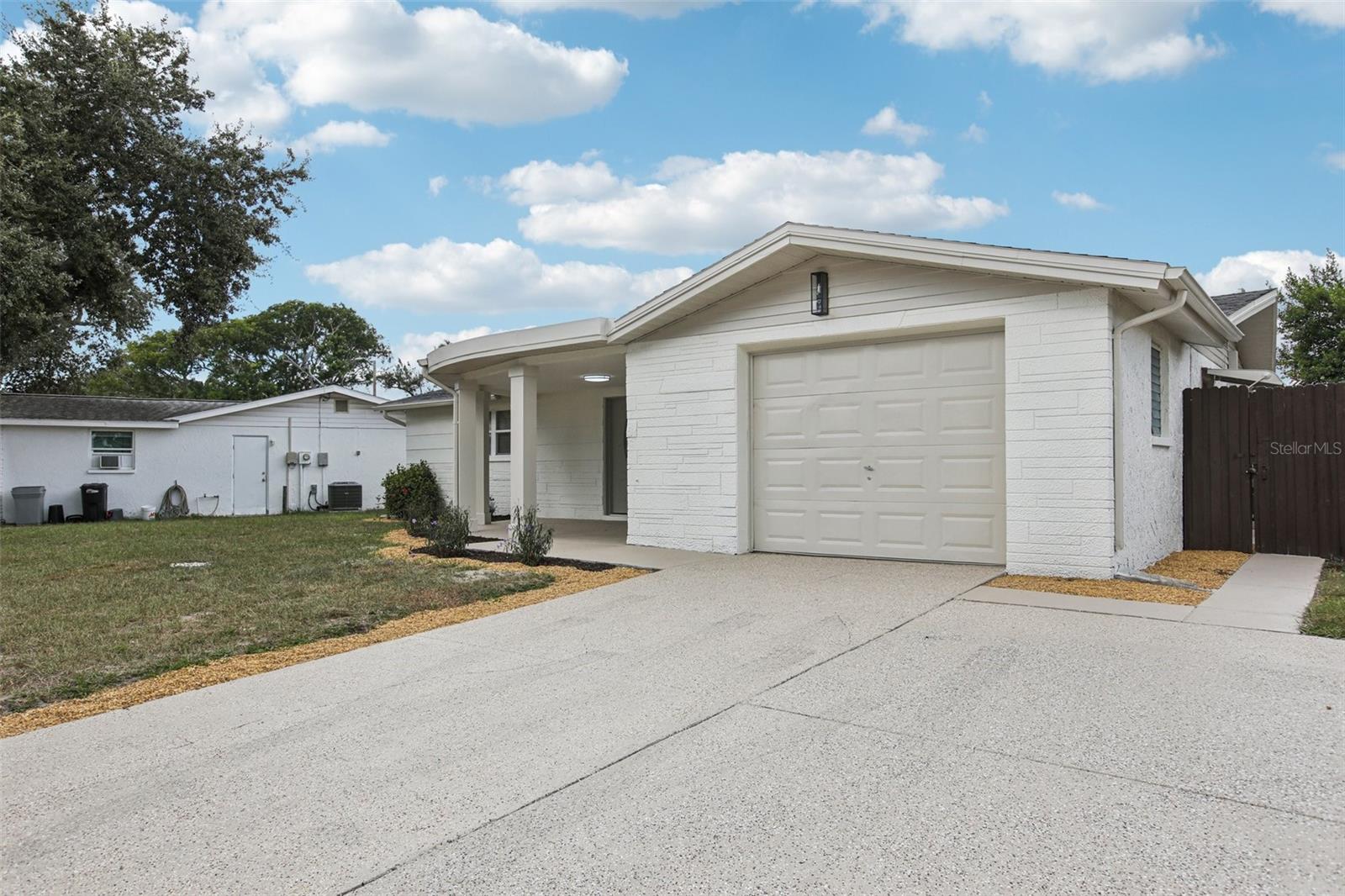 5753 10TH AVE, NEW PORT RICHEY, FL, 34652