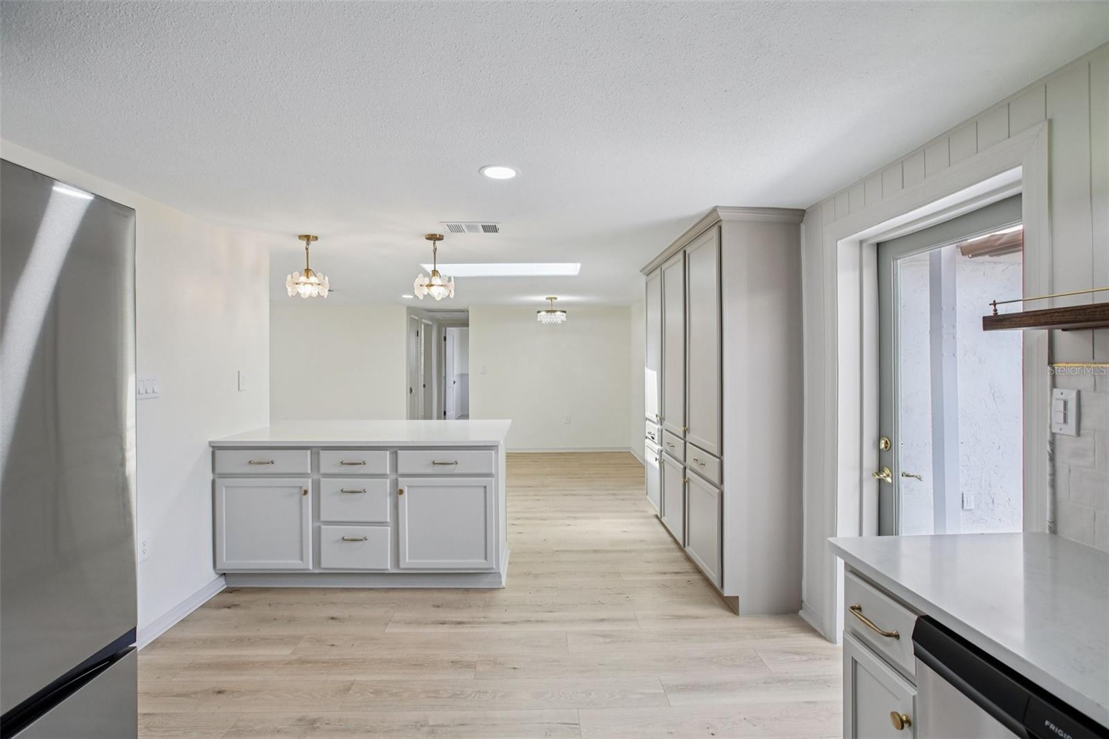 5753 10TH AVE, NEW PORT RICHEY, FL, 34652