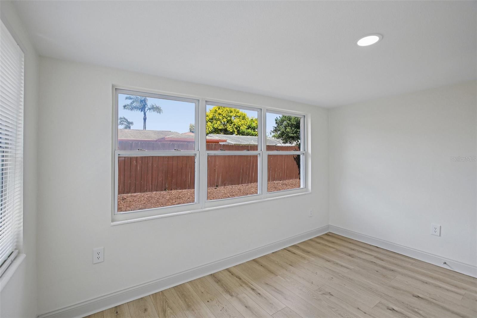 5753 10TH AVE, NEW PORT RICHEY, FL, 34652