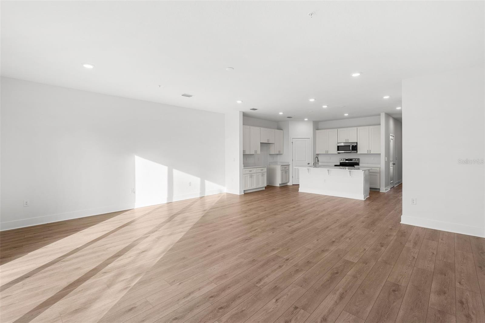 2438 MAGNOLIA RESERVE RD, OCOEE, FL, 34761