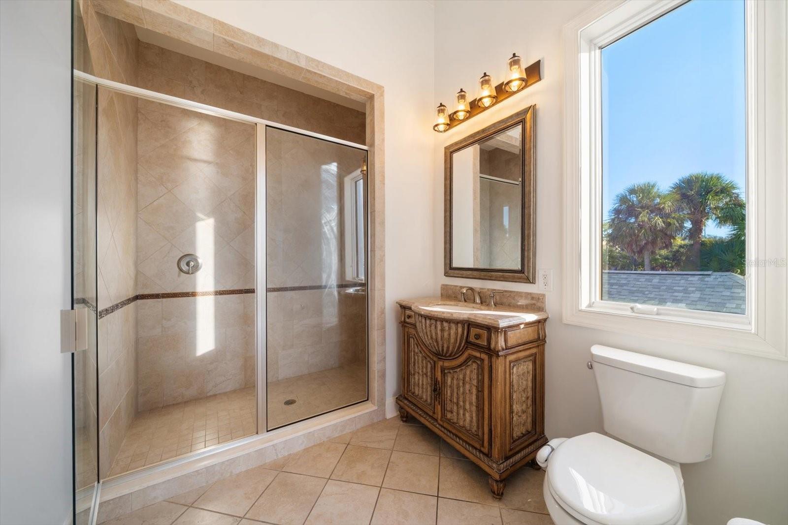 1040 ELDORADO AVE, CLEARWATER BEACH, FL, 33767