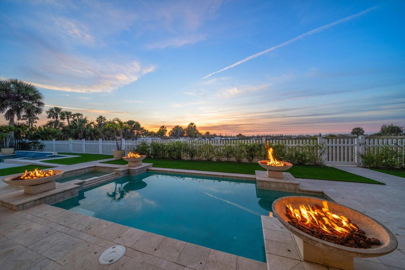 1040 ELDORADO AVE, CLEARWATER BEACH, FL, 33767