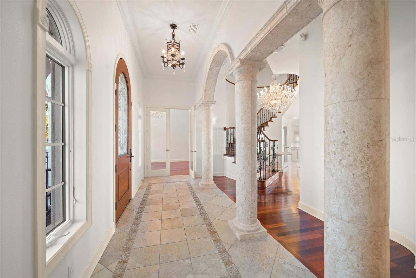 1040 ELDORADO AVE, CLEARWATER BEACH, FL, 33767