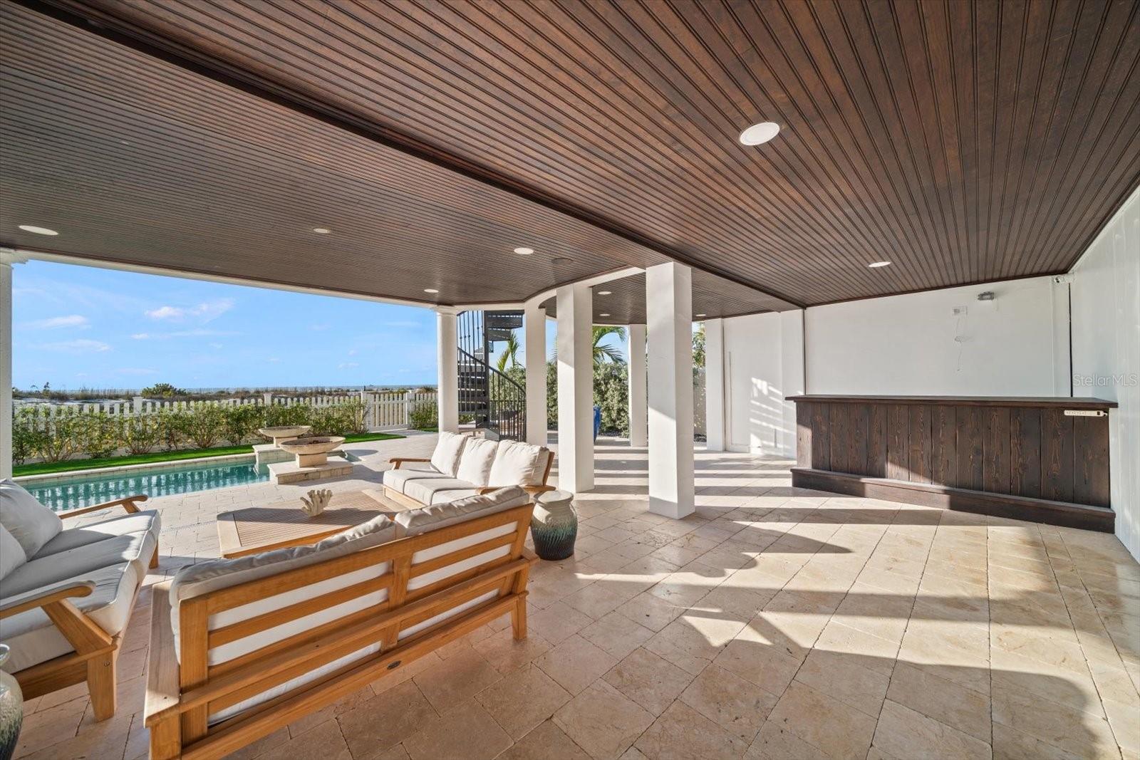 1040 ELDORADO AVE, CLEARWATER BEACH, FL, 33767