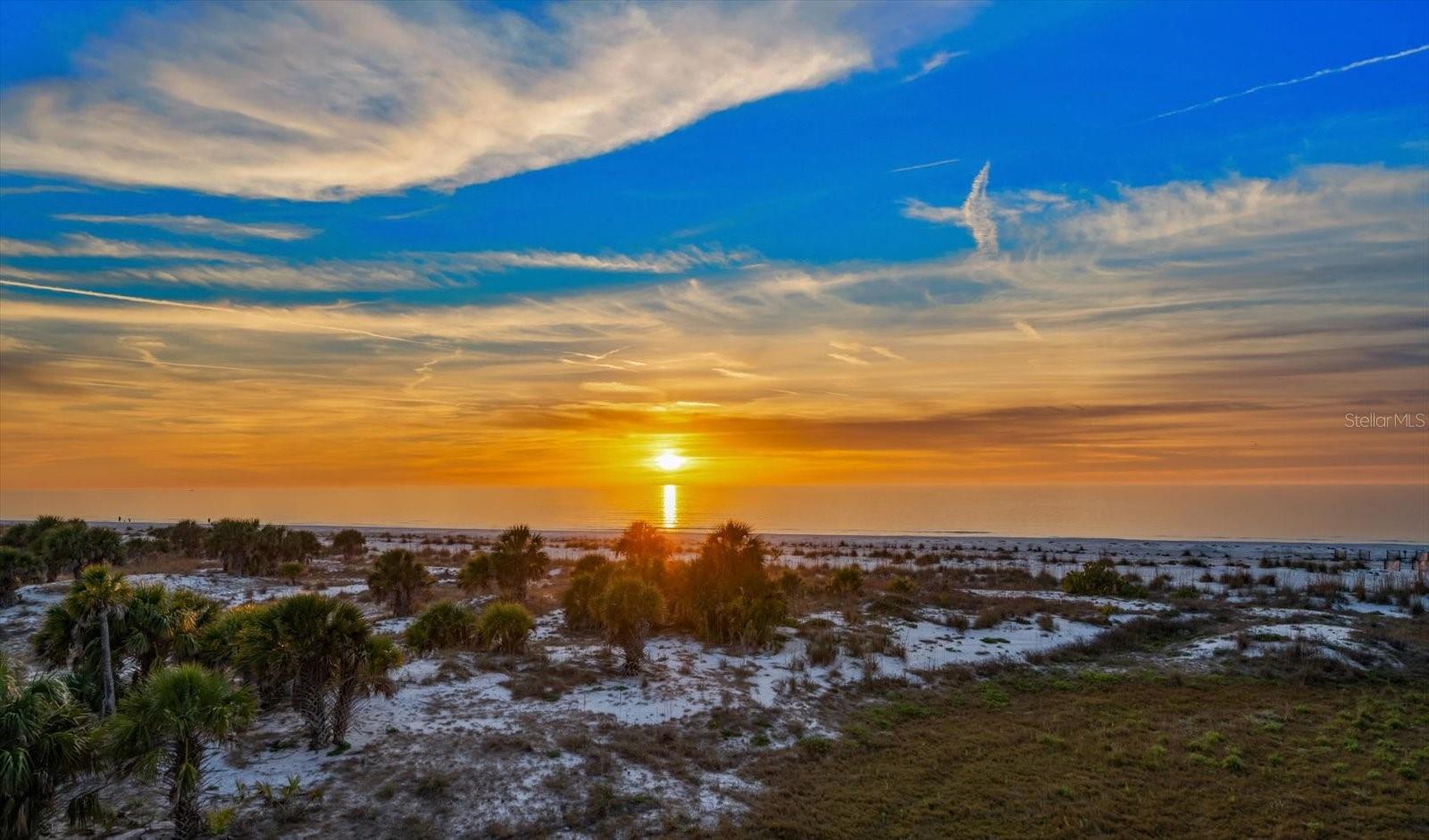 1040 ELDORADO AVE, CLEARWATER BEACH, FL, 33767