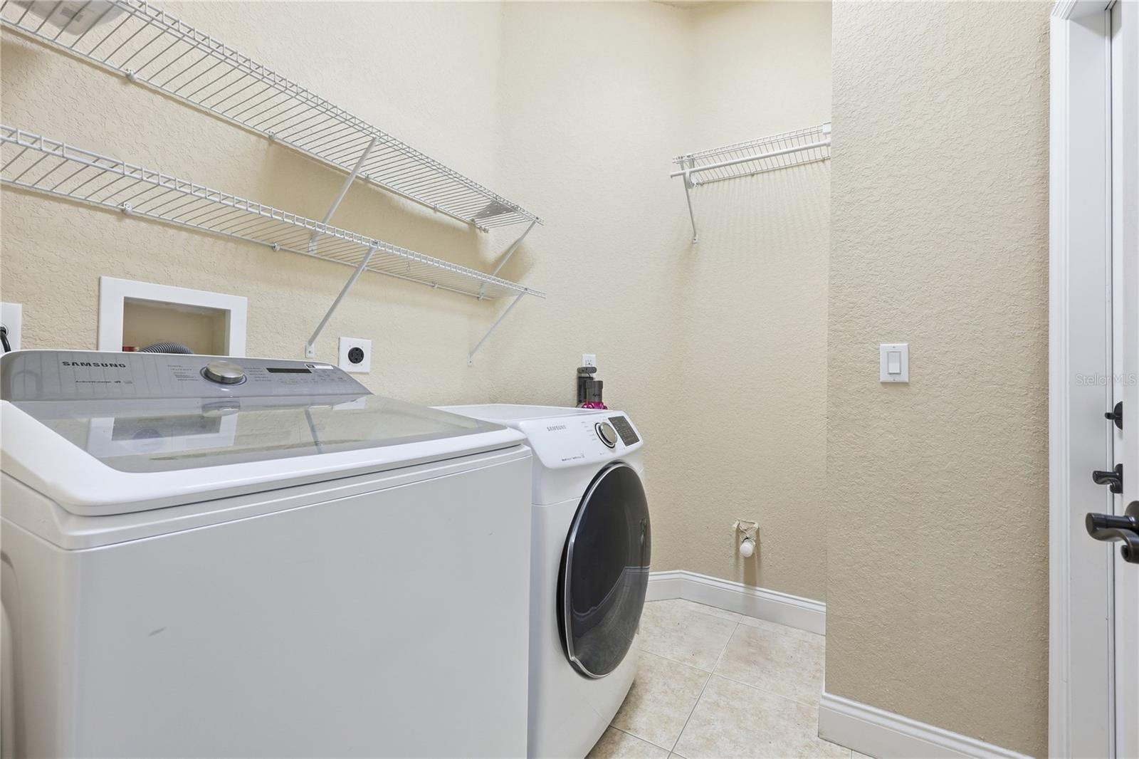 14589 NW 27TH PL, NEWBERRY, FL, 32669