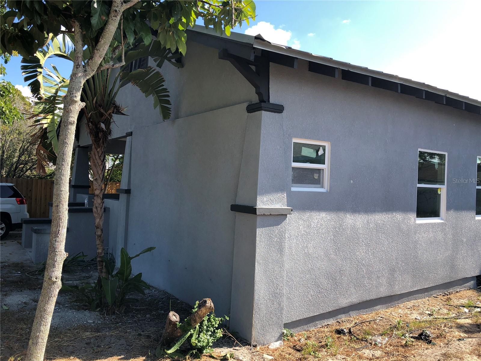 129 W PARK AVE, LAKE WALES, FL, 33853