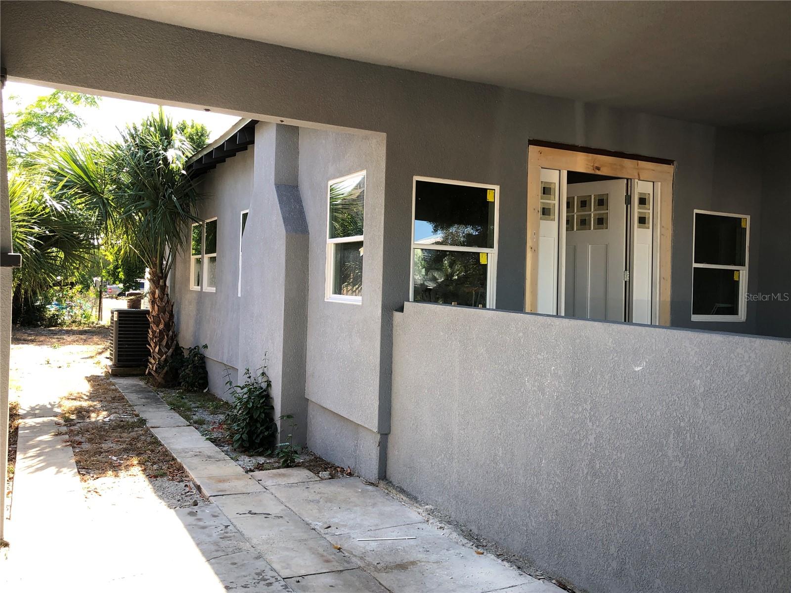 129 W PARK AVE, LAKE WALES, FL, 33853