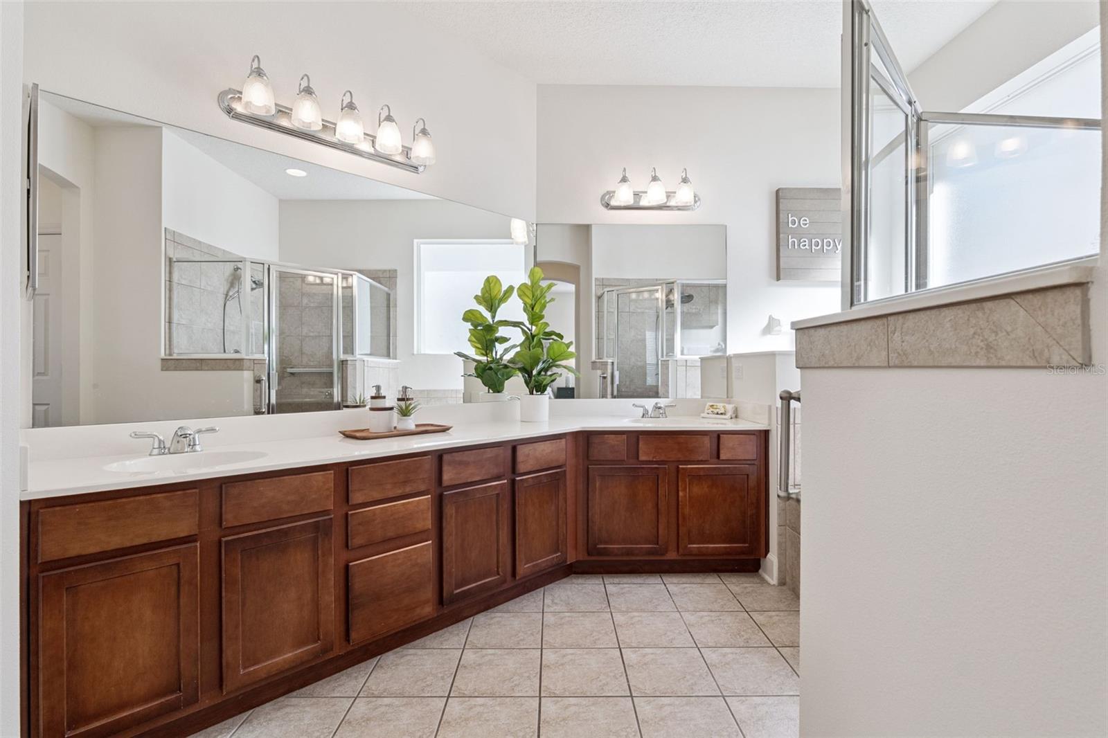 102 AVENHAM DRIVE, DELAND, FL, 32724