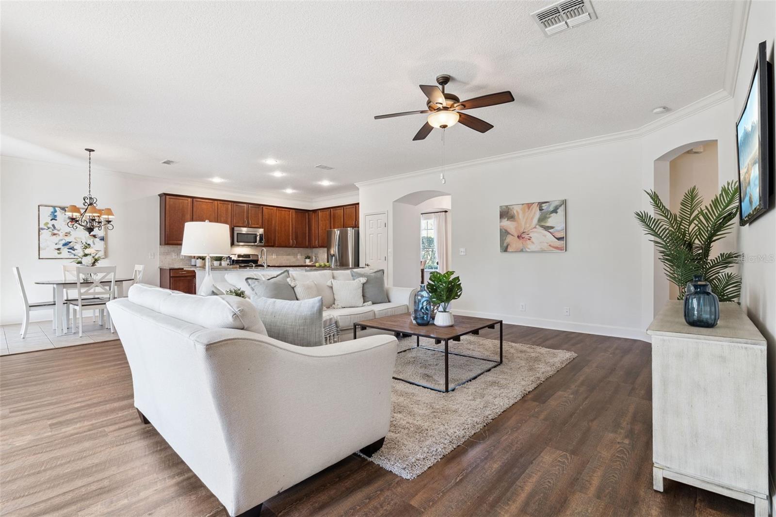 102 AVENHAM DRIVE, DELAND, FL, 32724