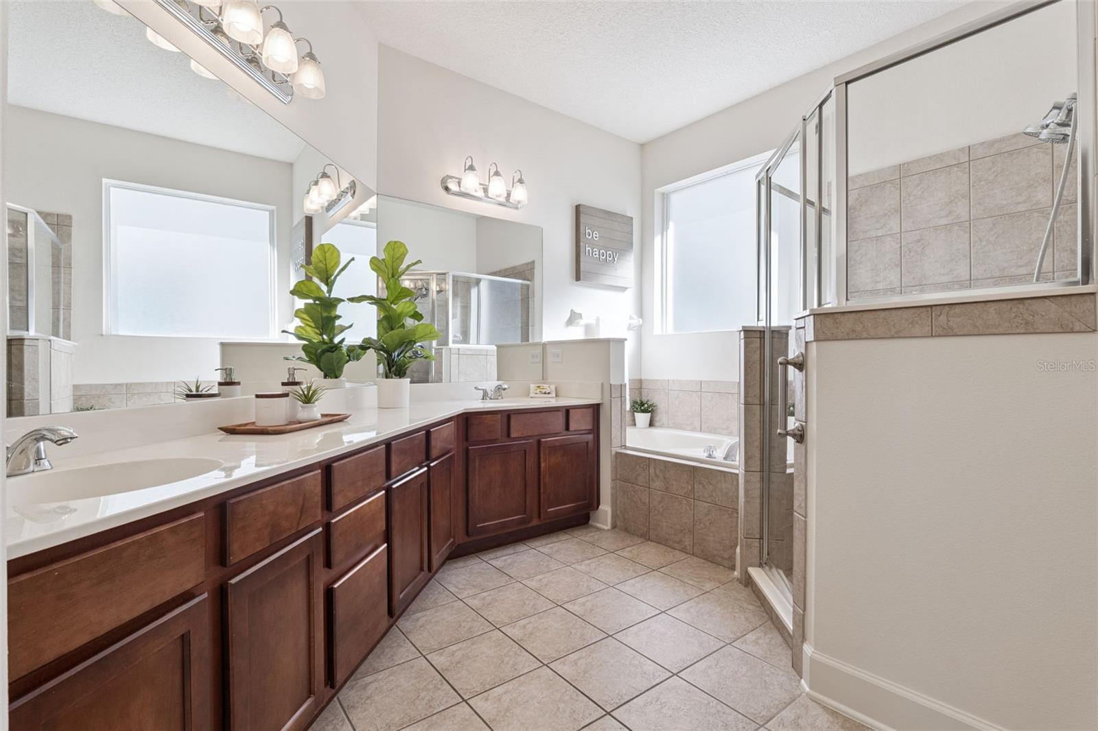 102 AVENHAM DRIVE, DELAND, FL, 32724