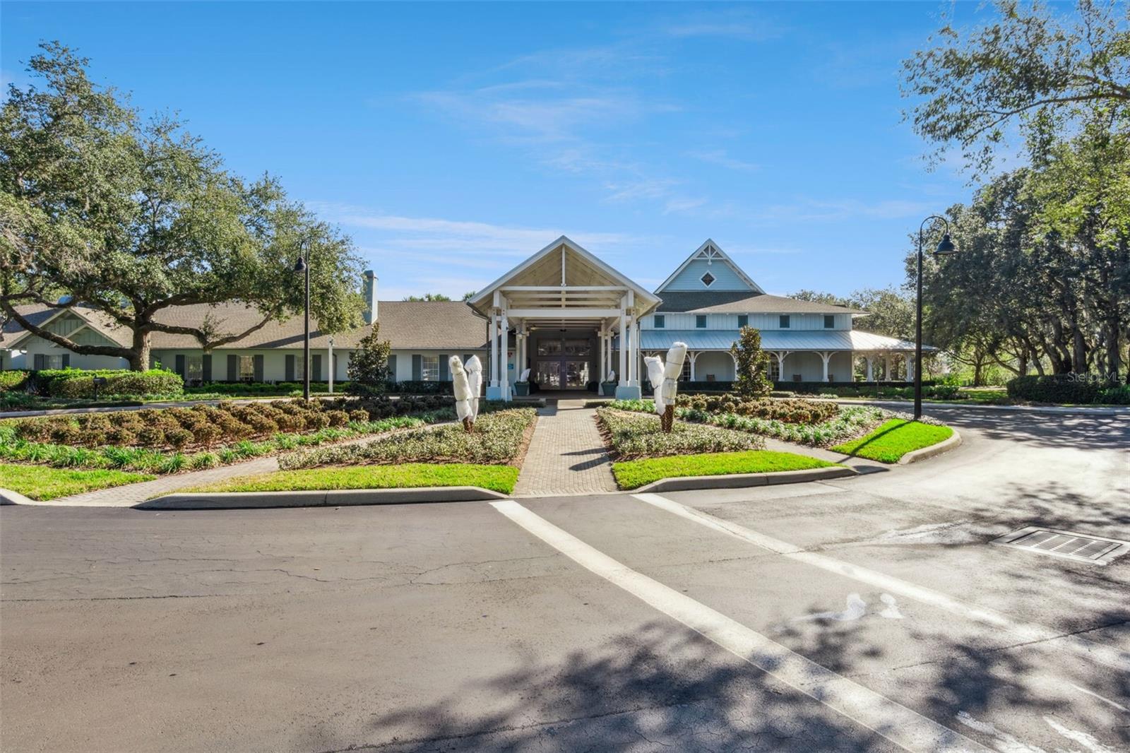 102 AVENHAM DRIVE, DELAND, FL, 32724