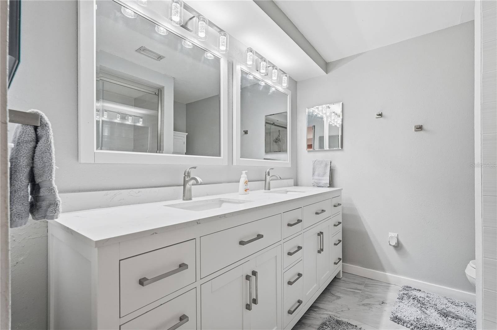 49 VALENCIA CIR, SAFETY HARBOR, FL, 34695