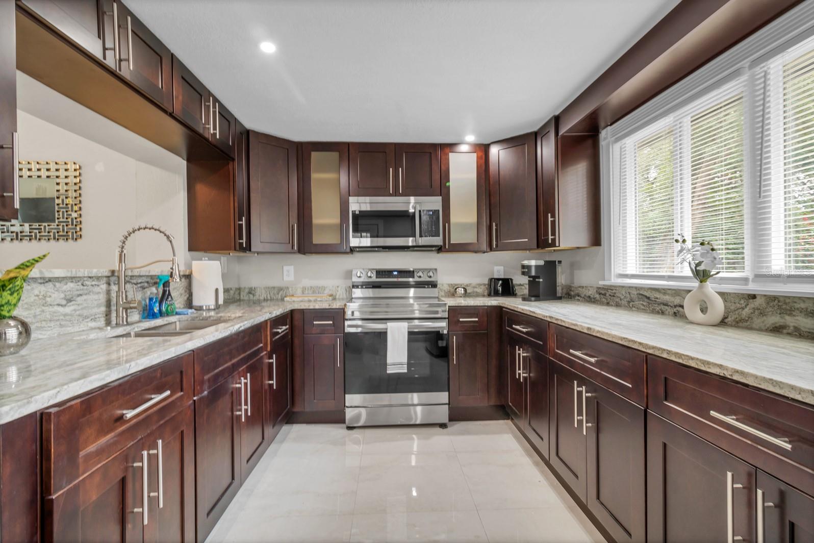 5838 SAGE DR, ORLANDO, FL, 32807