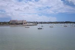 4550 COVE CIR #303, ST PETERSBURG, FL, 33708