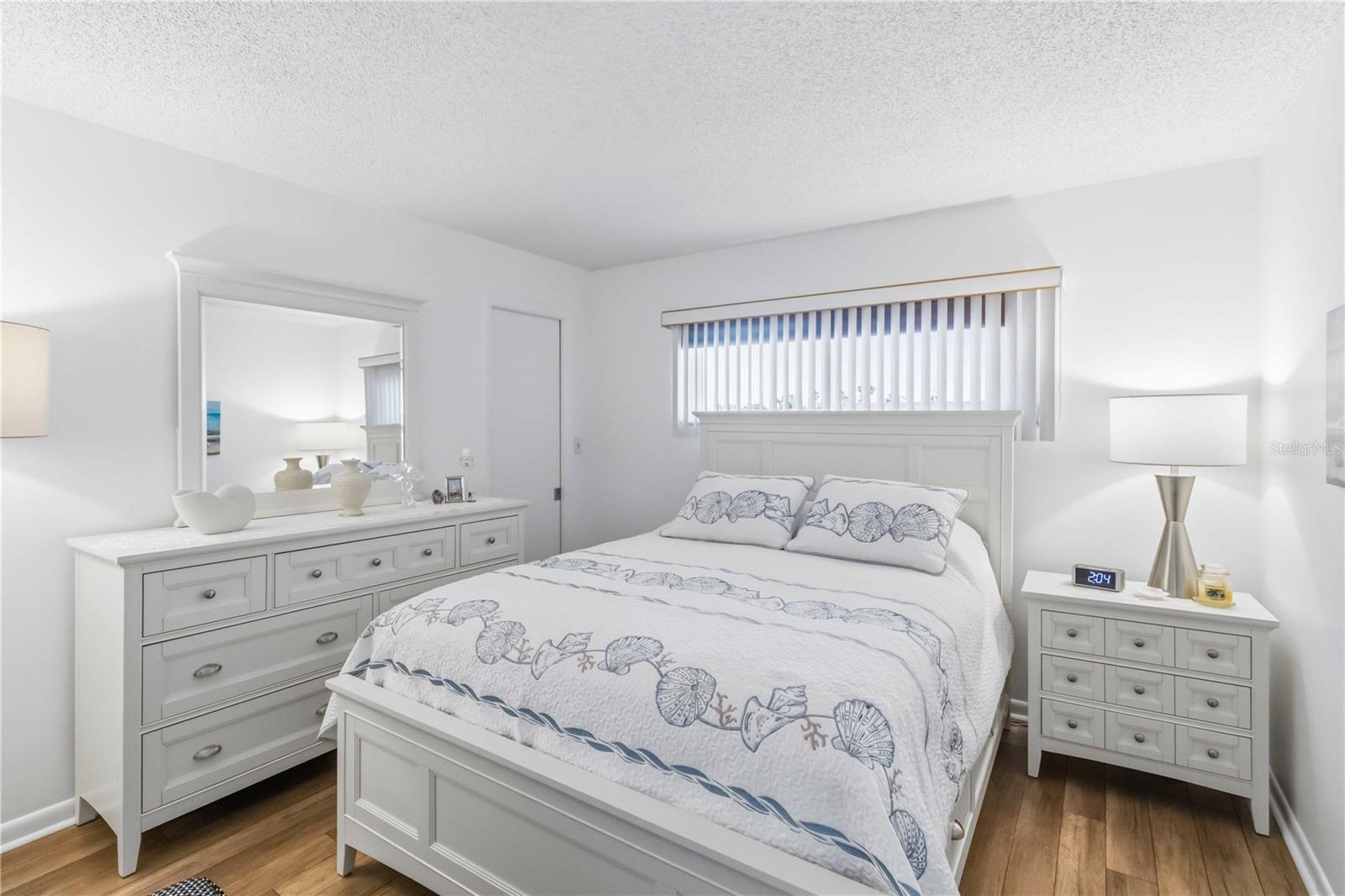 4550 COVE CIR #303, ST PETERSBURG, FL, 33708