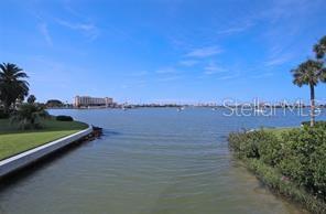 4550 COVE CIR #303, ST PETERSBURG, FL, 33708