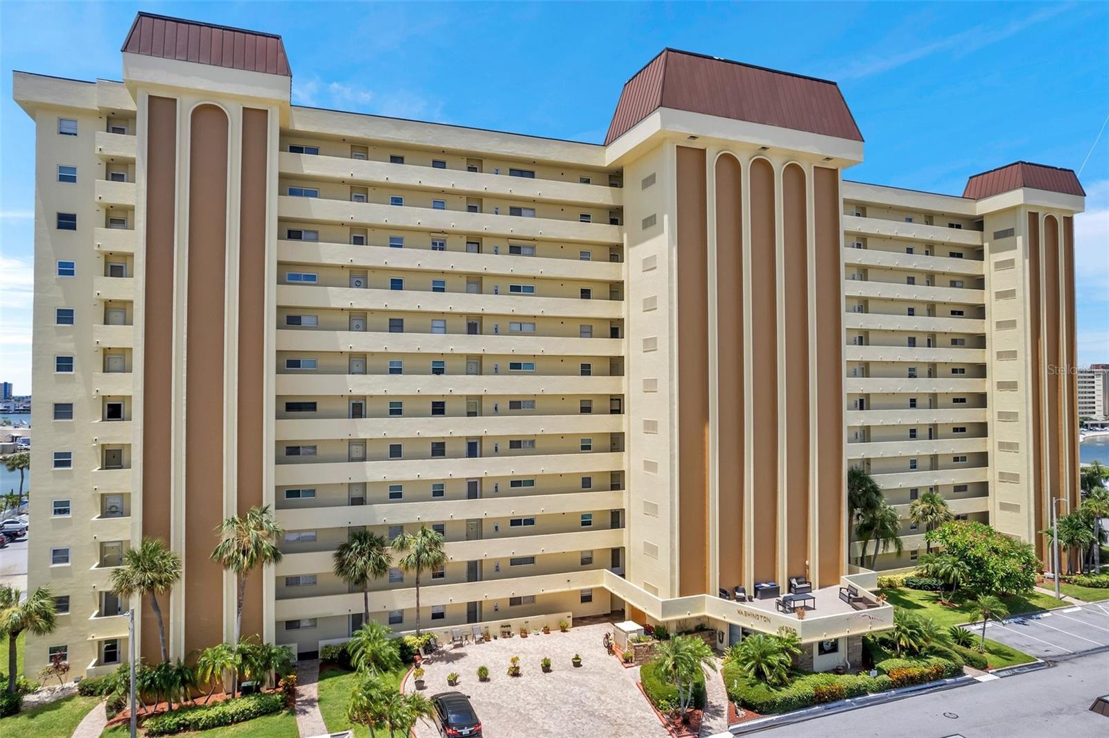 4550 COVE CIR #303, ST PETERSBURG, FL, 33708