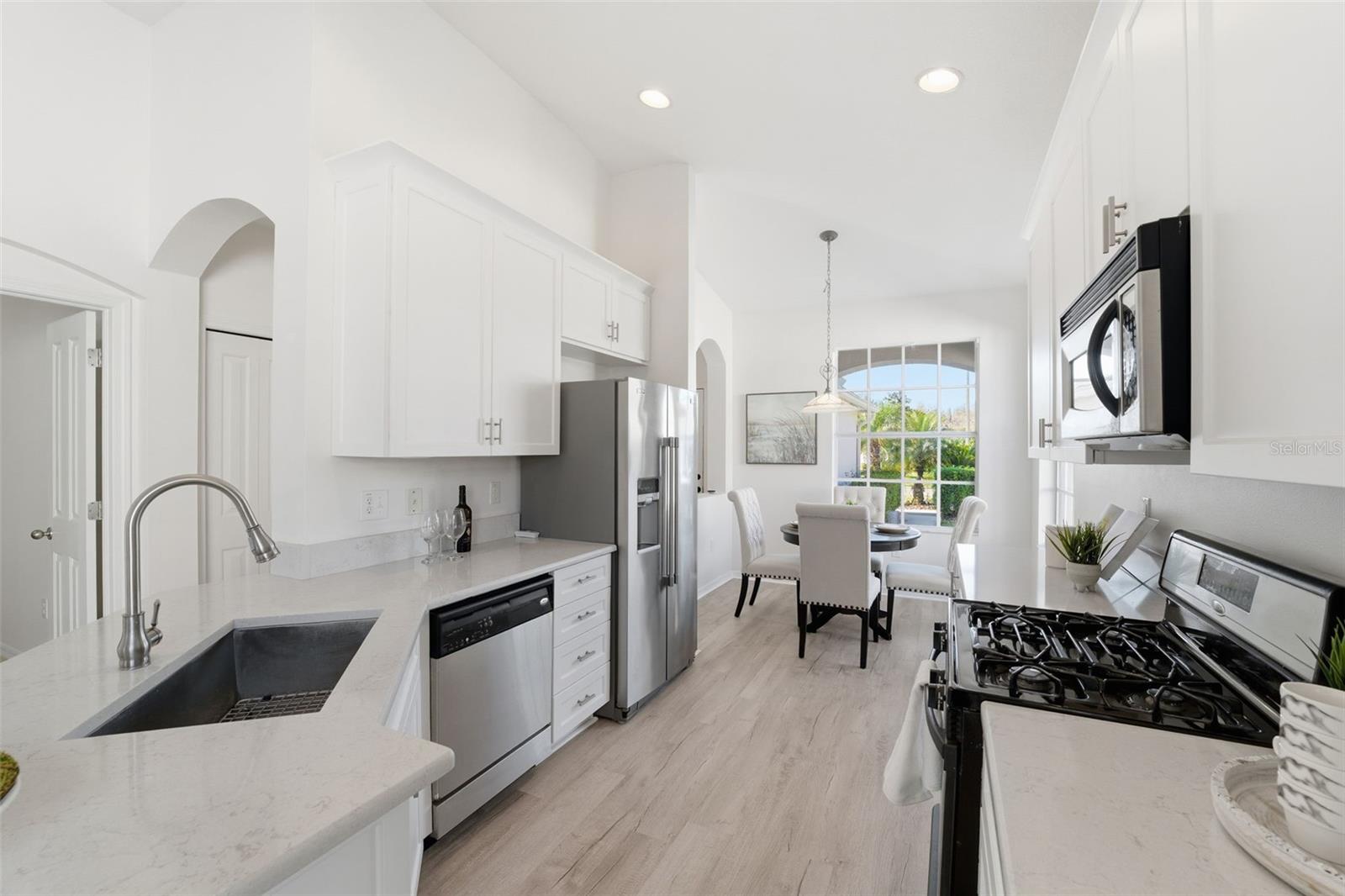 2912 TORRANCE DR, LAND O LAKES, FL, 34638