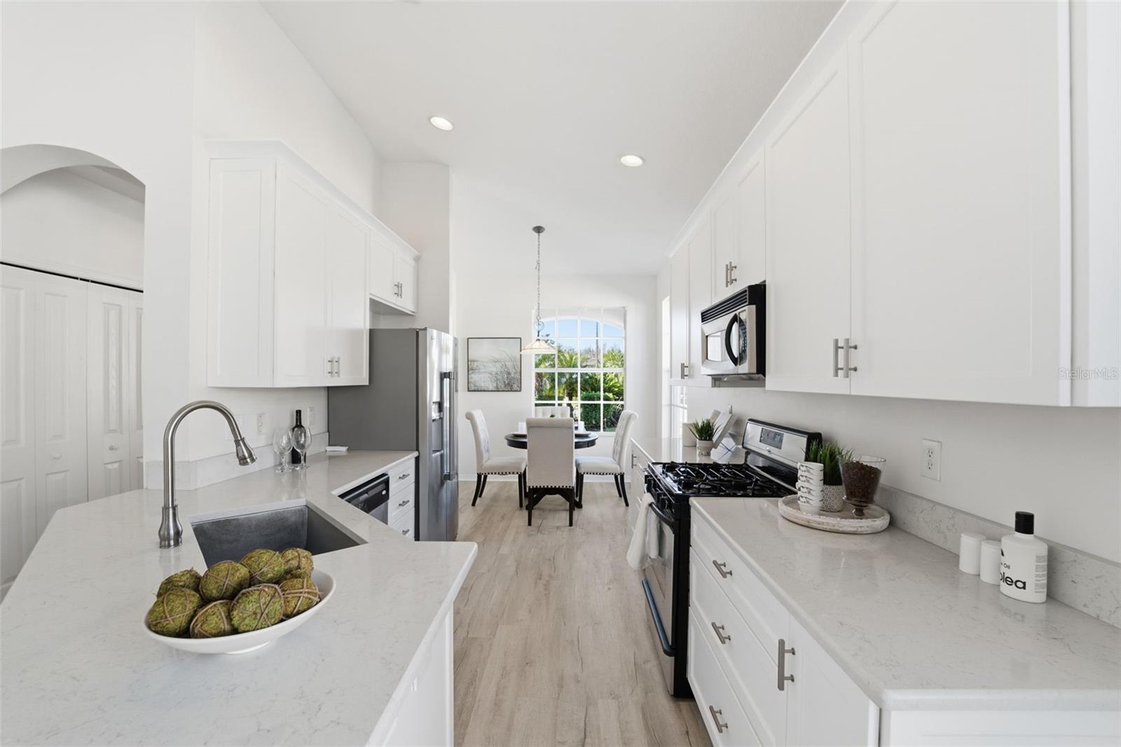 2912 TORRANCE DR, LAND O LAKES, FL, 34638