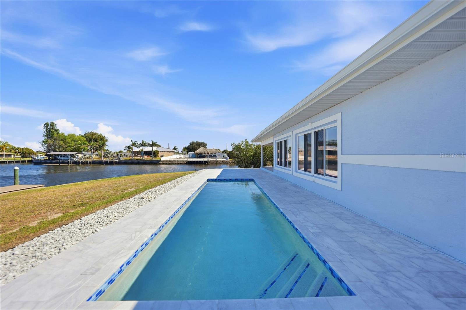 21398 EDGEWATER DR, PORT CHARLOTTE, FL, 33952