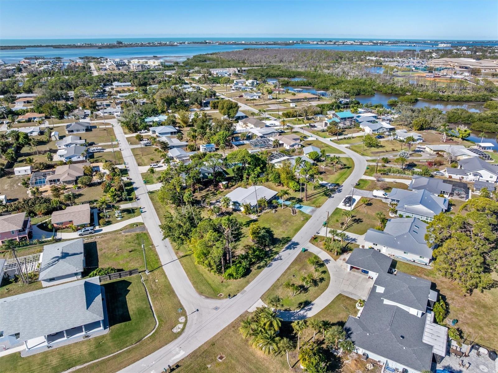 2091 OYSTER CREEK DR, ENGLEWOOD, FL, 34224