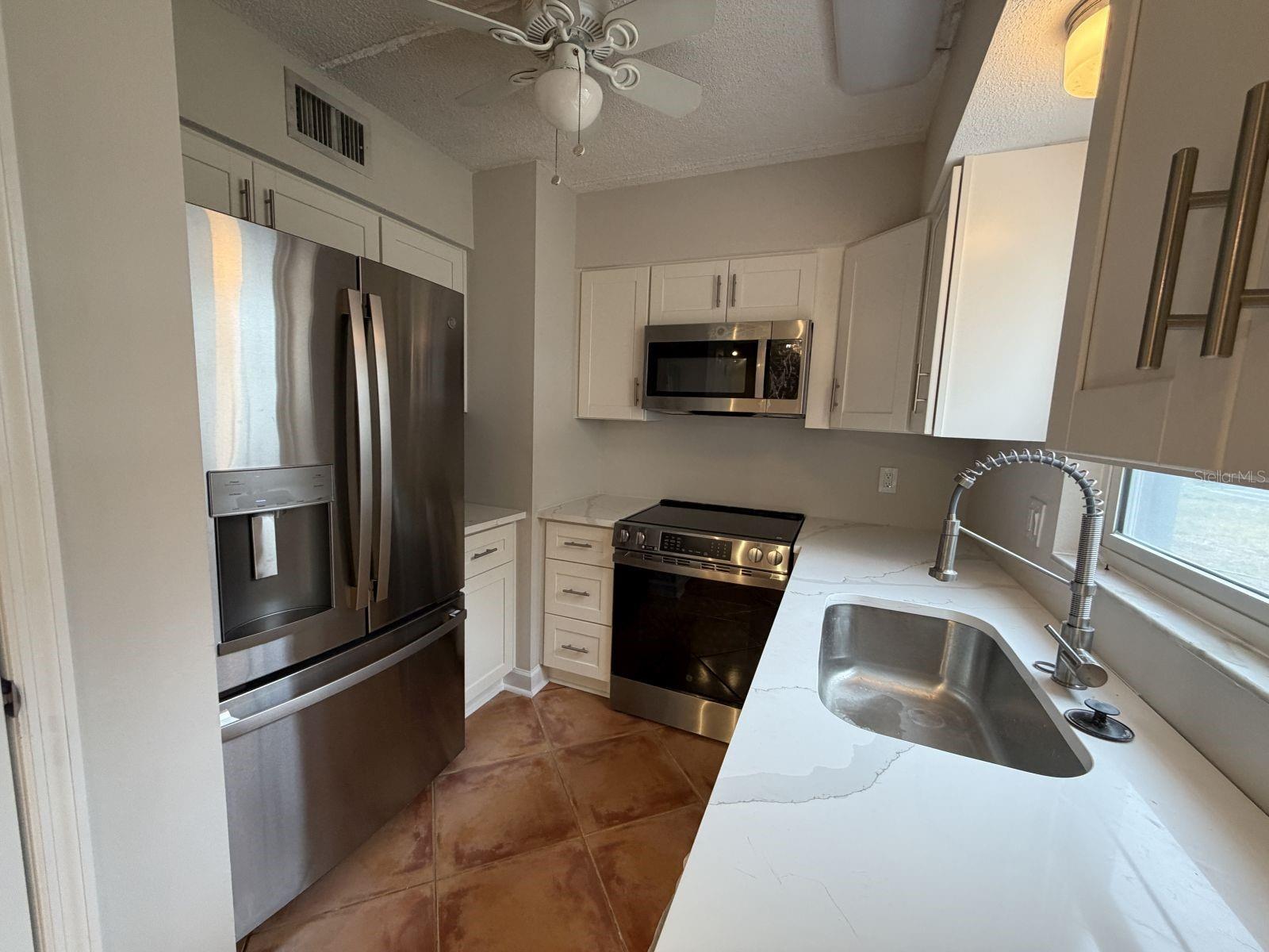 6970 PLACE DE LA PAIX #1A, SOUTH PASADENA, FL, 33707