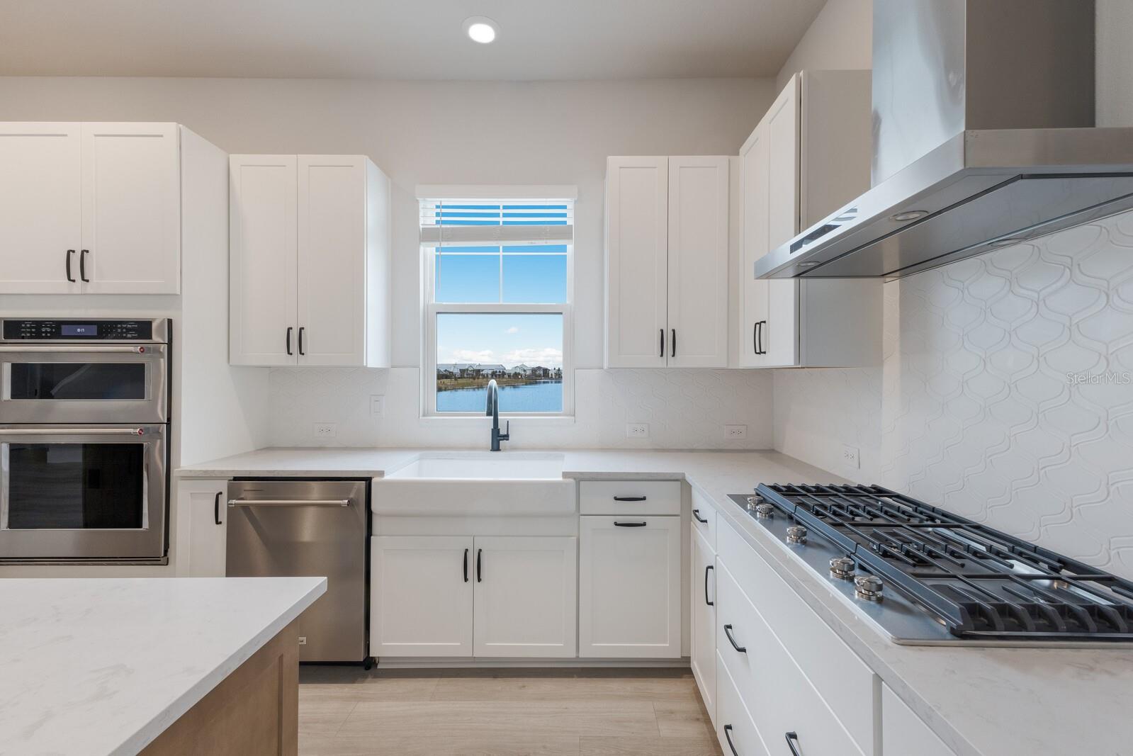 7420 NEWHAM LN, SARASOTA, FL, 34240