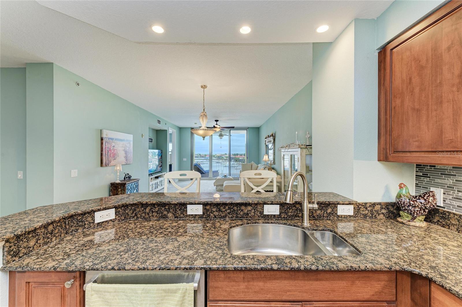 610 RIVIERA DUNES WAY #406, PALMETTO, FL, 34221