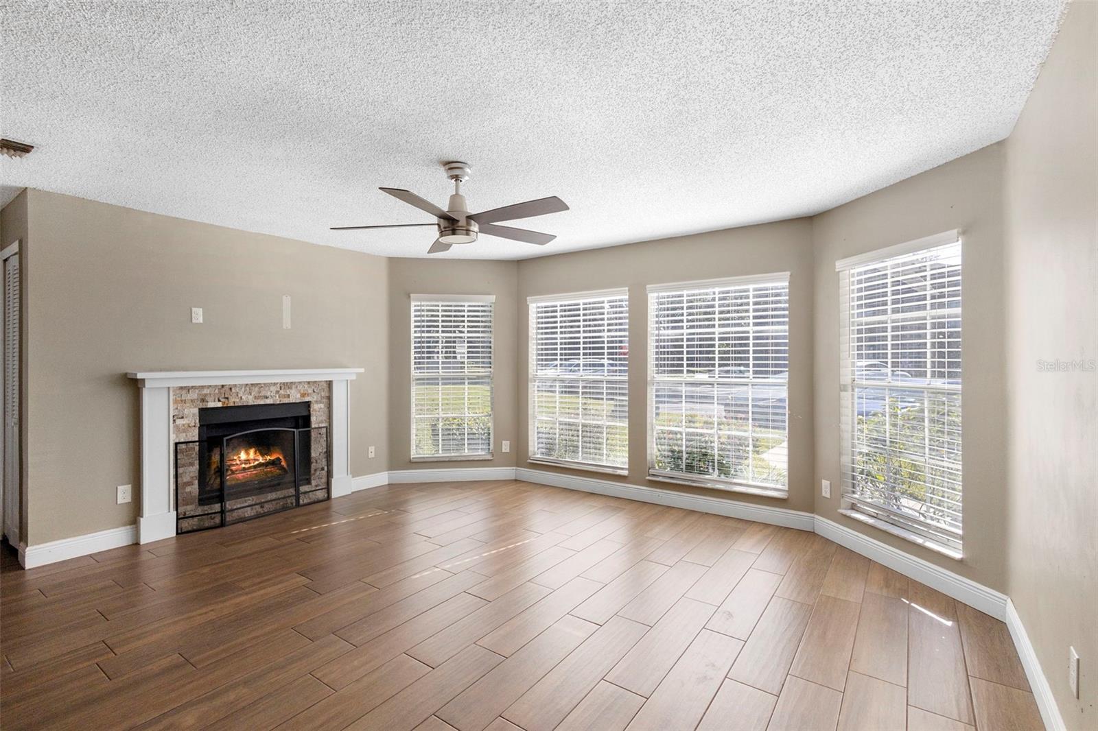 942 BAKEWELL CT #102, LAKE MARY, FL, 32746