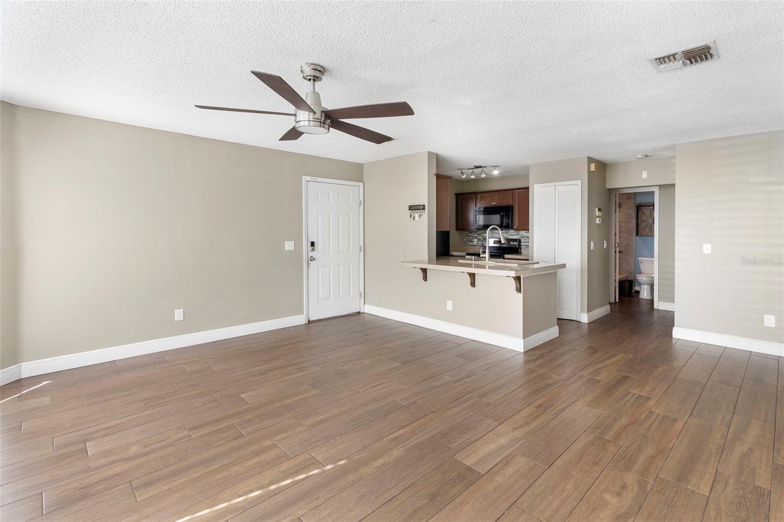 942 BAKEWELL CT #102, LAKE MARY, FL, 32746