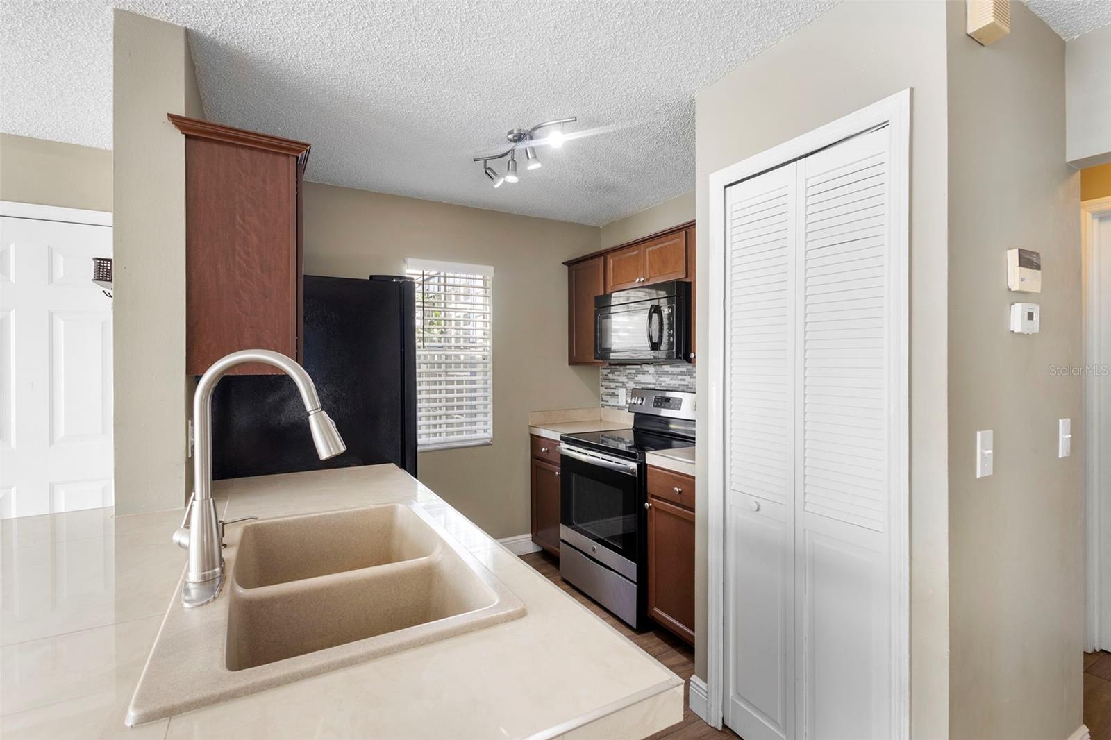 942 BAKEWELL CT #102, LAKE MARY, FL, 32746