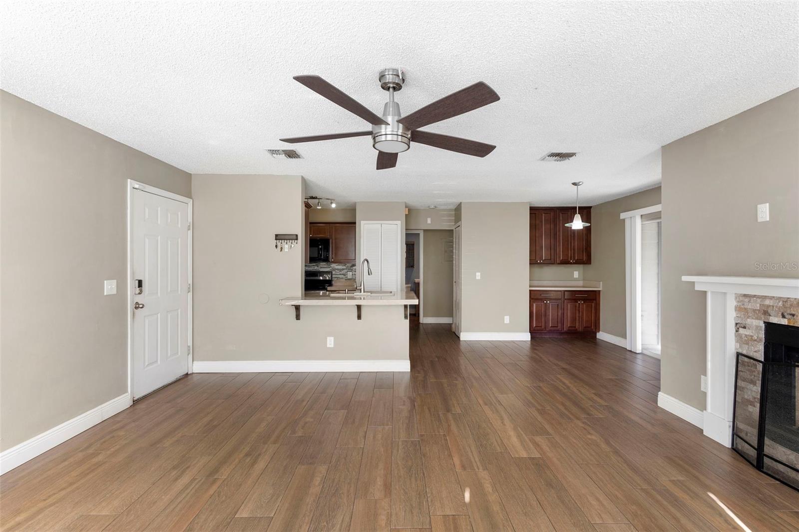 942 BAKEWELL CT #102, LAKE MARY, FL, 32746