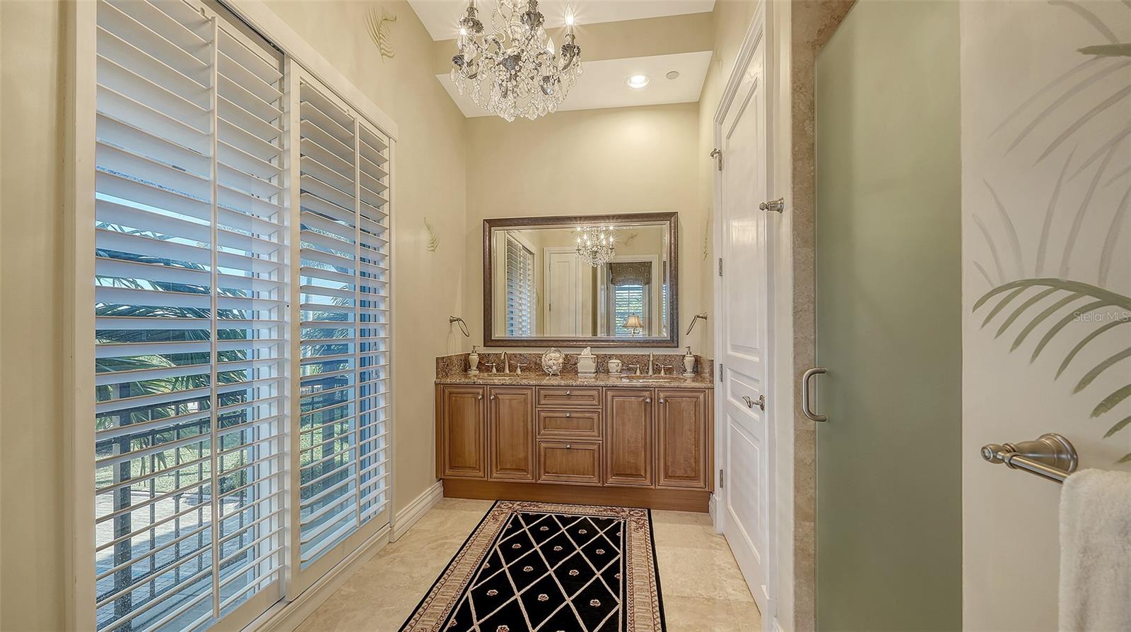 A4680618 Property Photo