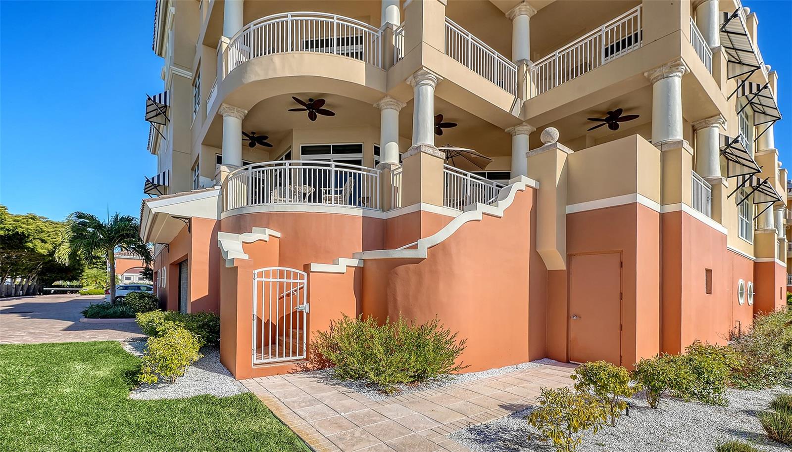 A4680618 Property Photo