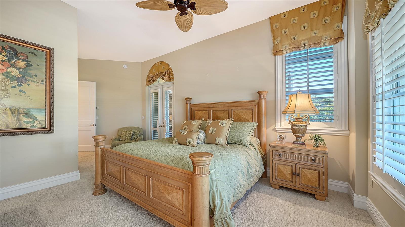 A4680618 Property Photo