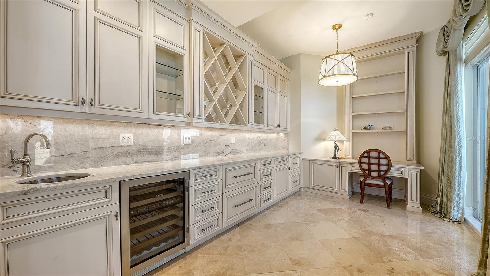 A4680618 Property Photo