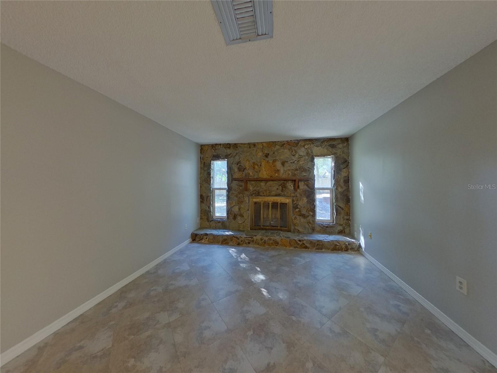 NORTH BAY HILLS, SAFETY HARBOR, FL, 34695