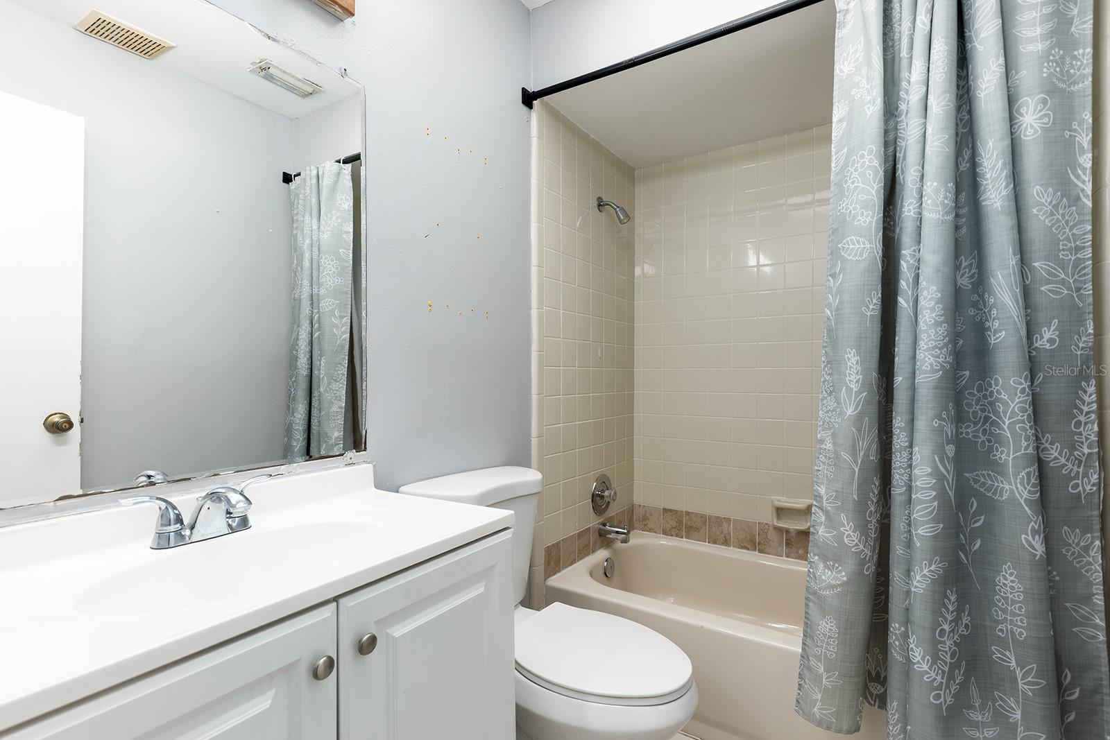 9972 BURL WAY, ORLANDO, FL, 32817