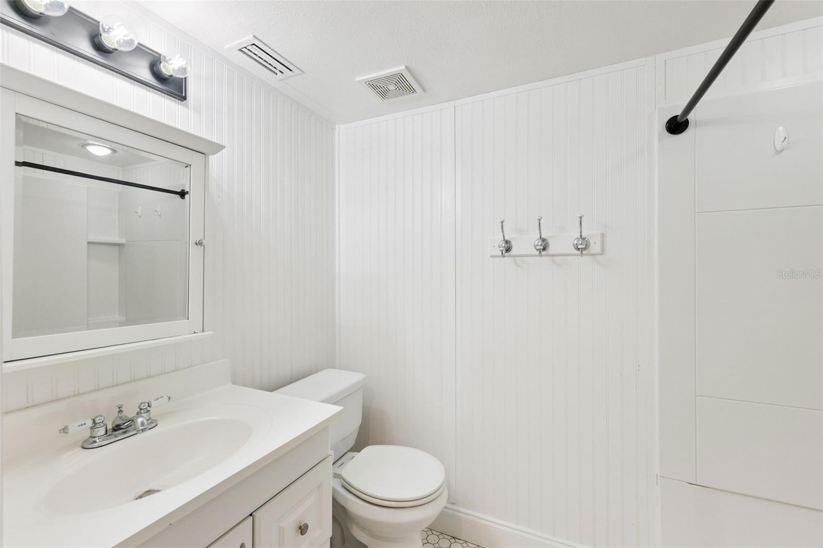 2410 HARTRIDGE POINT DR W, WINTER HAVEN, FL, 33881