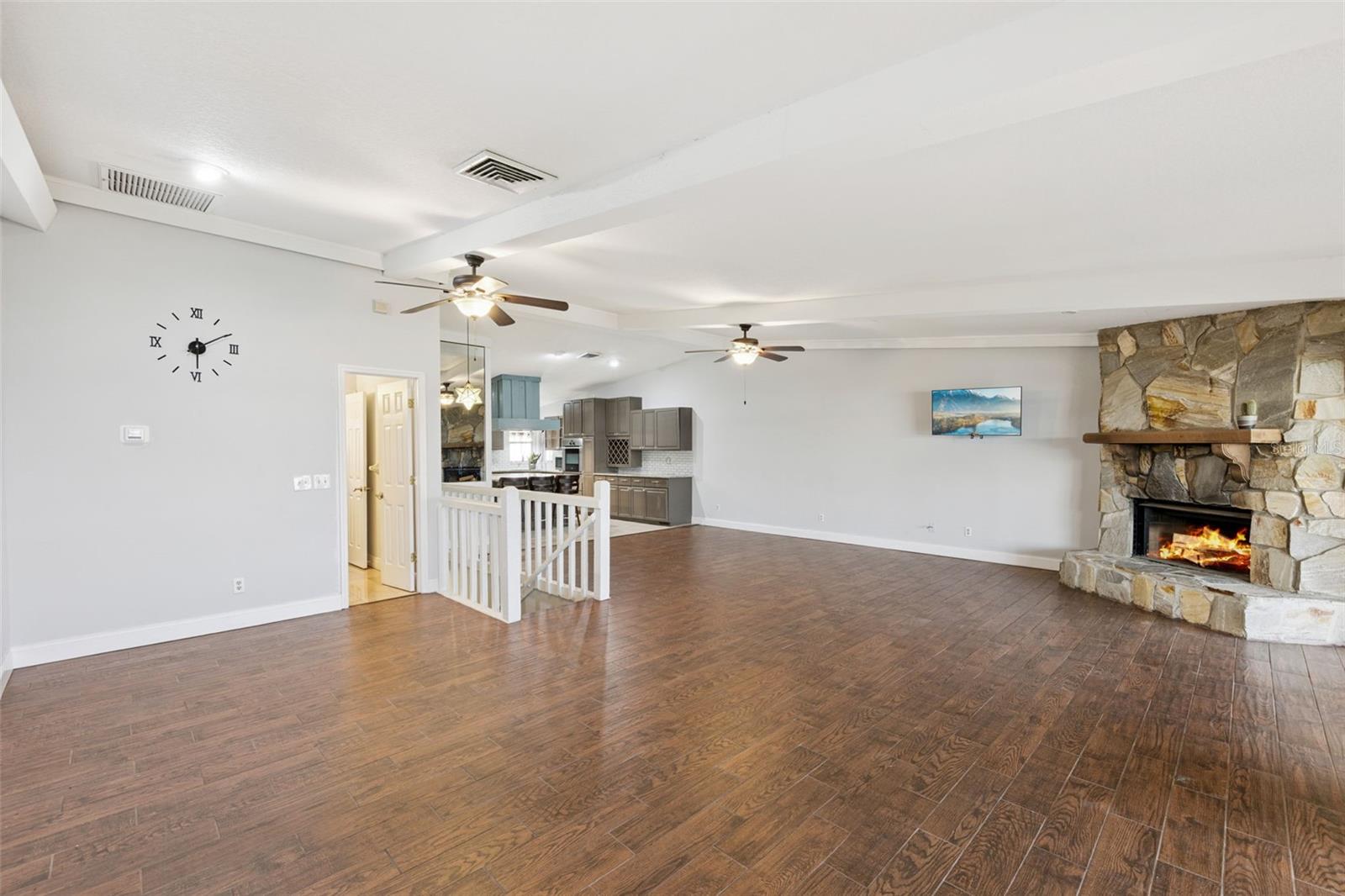 2410 HARTRIDGE POINT DR W, WINTER HAVEN, FL, 33881