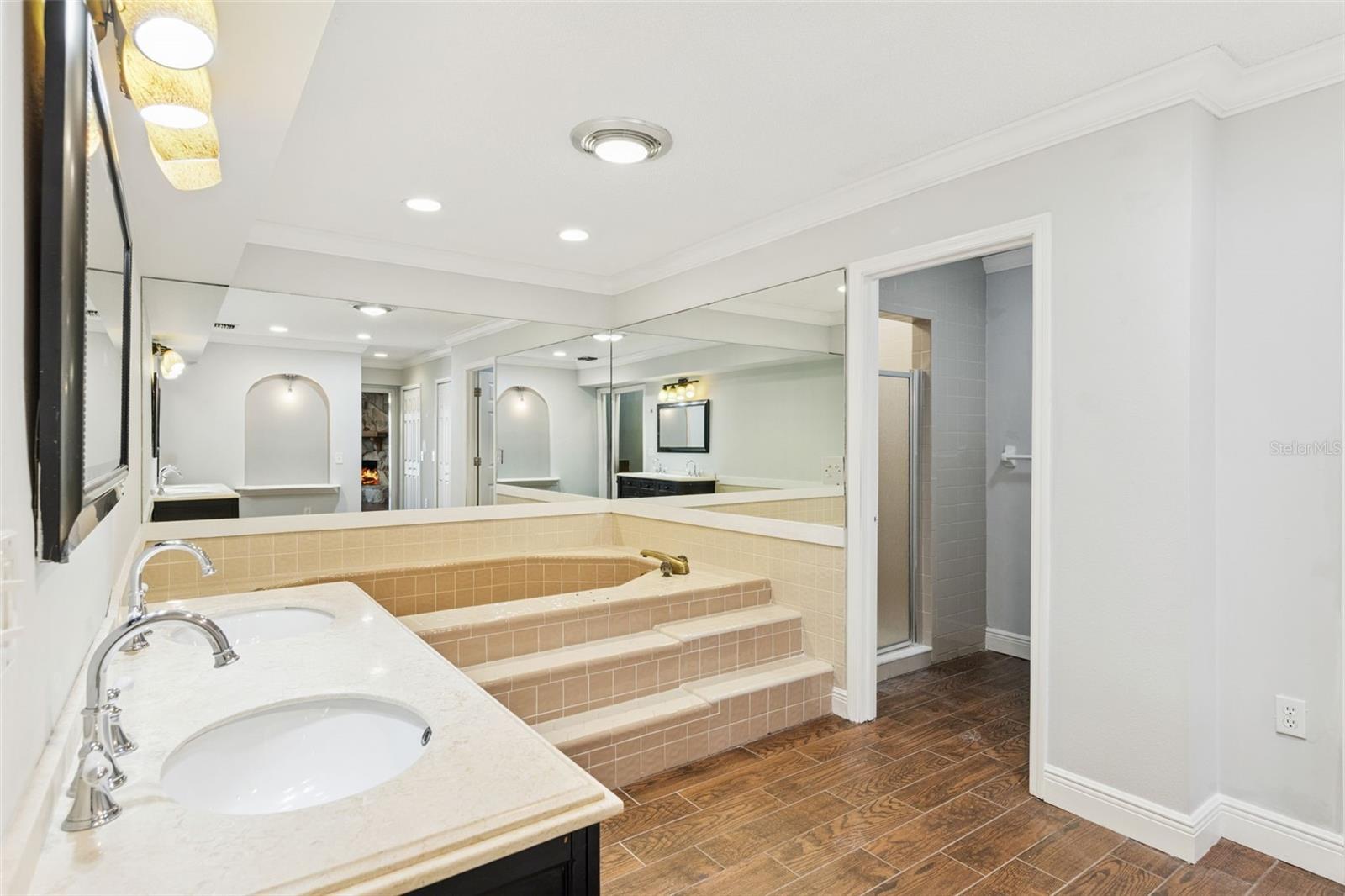 2410 HARTRIDGE POINT DR W, WINTER HAVEN, FL, 33881