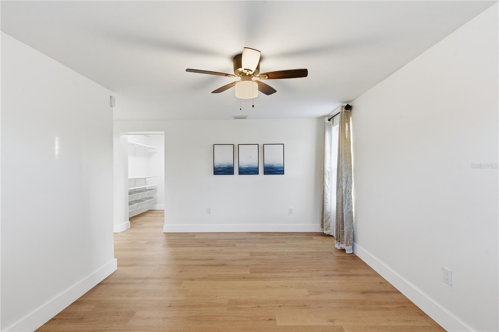 327 SUNNY LN, BELLEAIR, FL, 33756