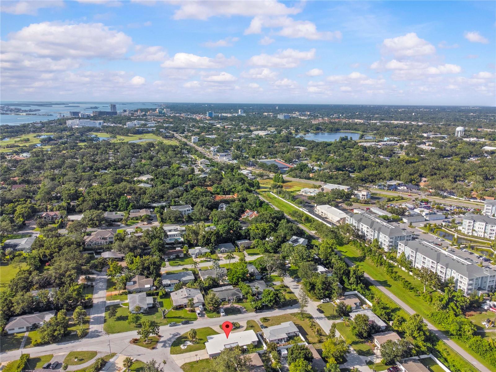 327 SUNNY LN, BELLEAIR, FL, 33756