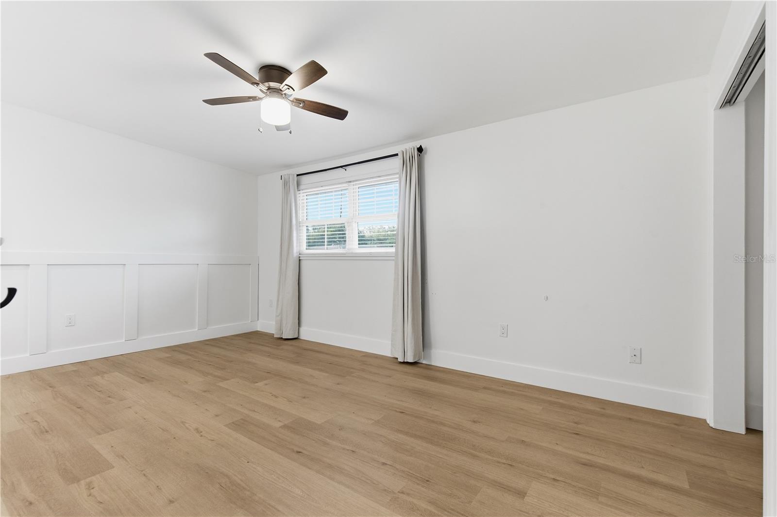 327 SUNNY LN, BELLEAIR, FL, 33756