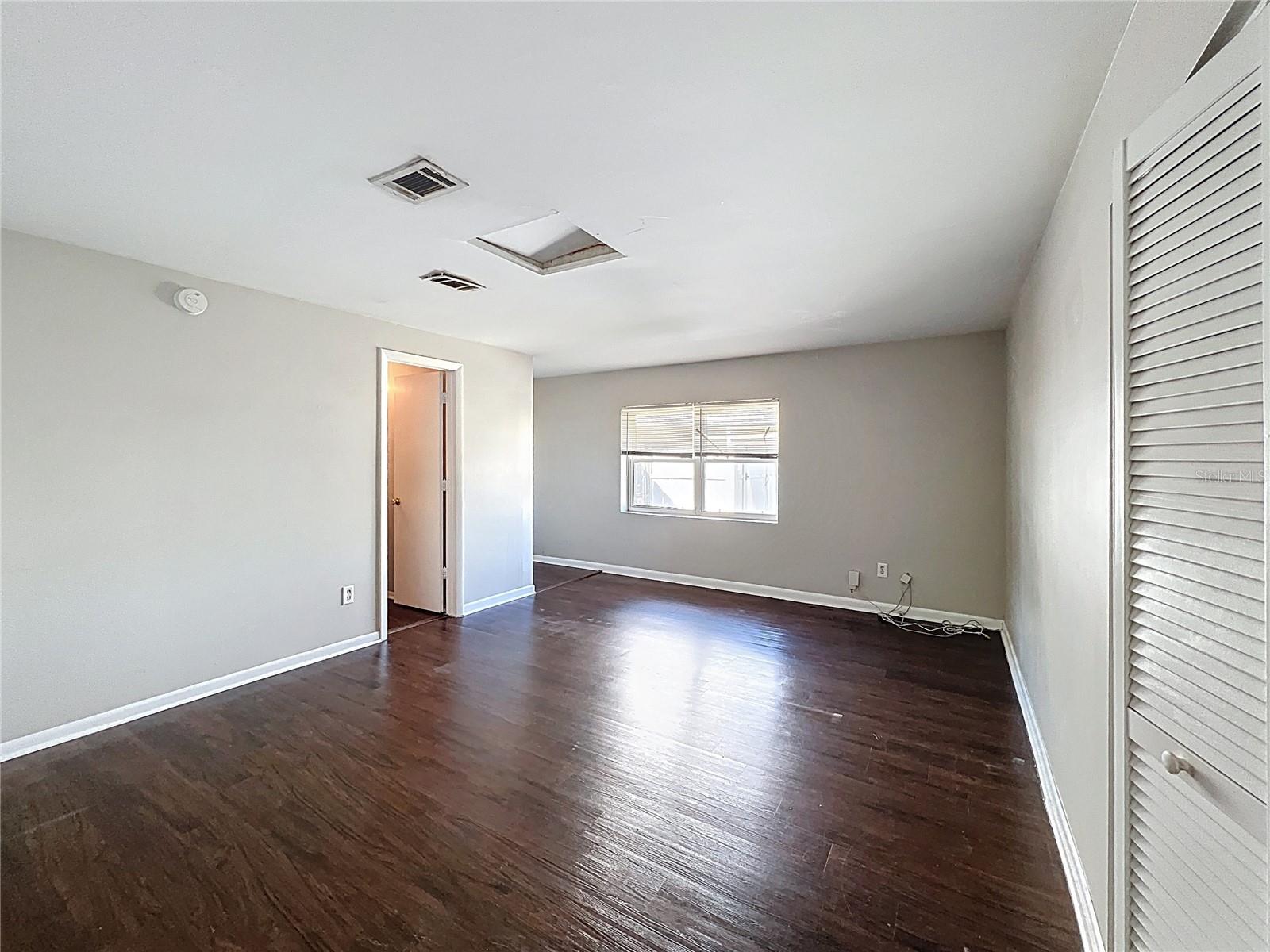 8508 WOODHURST DR, TAMPA, FL, 33615