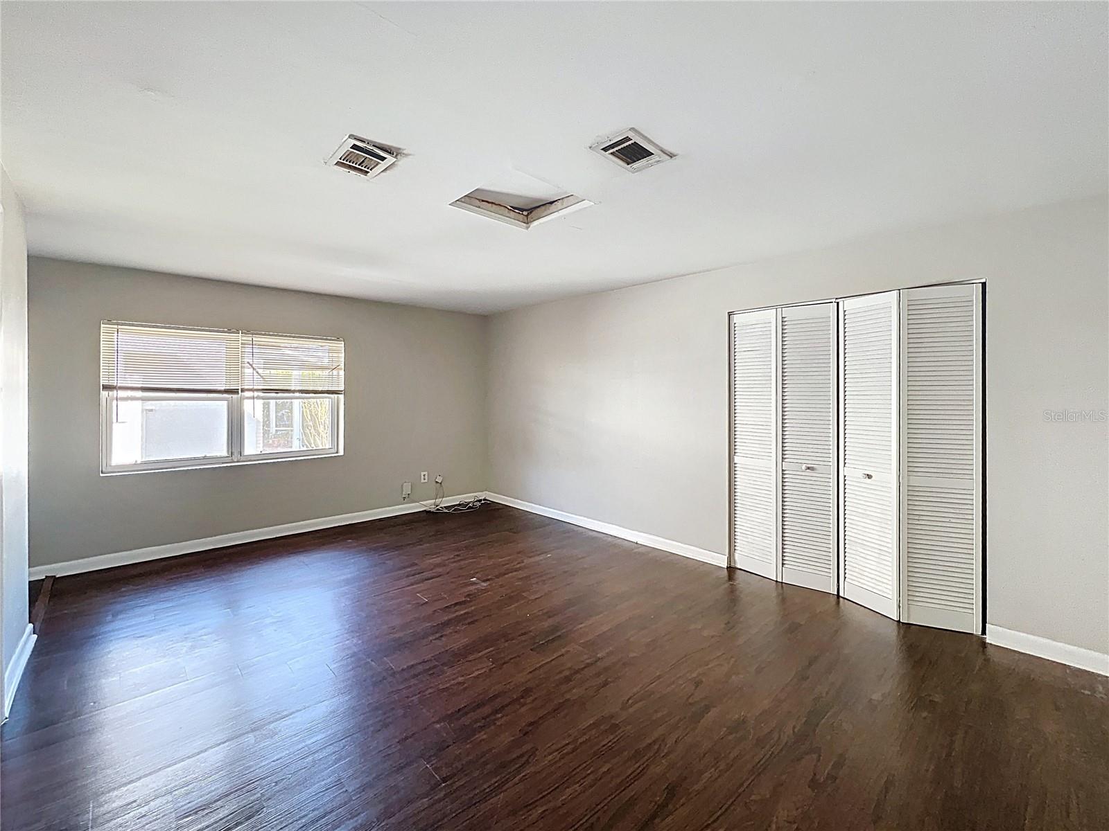 8508 WOODHURST DR, TAMPA, FL, 33615