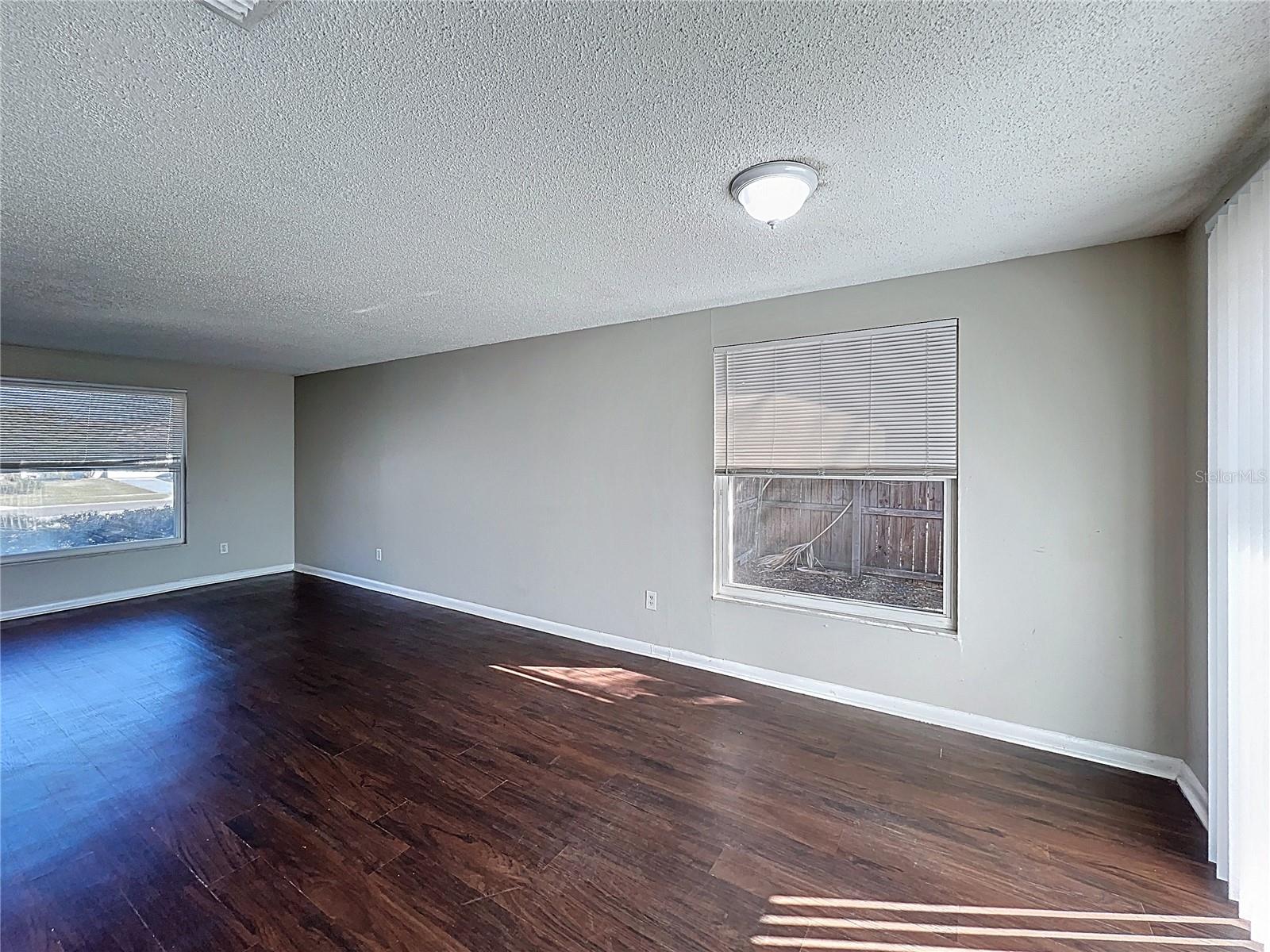 8508 WOODHURST DR, TAMPA, FL, 33615